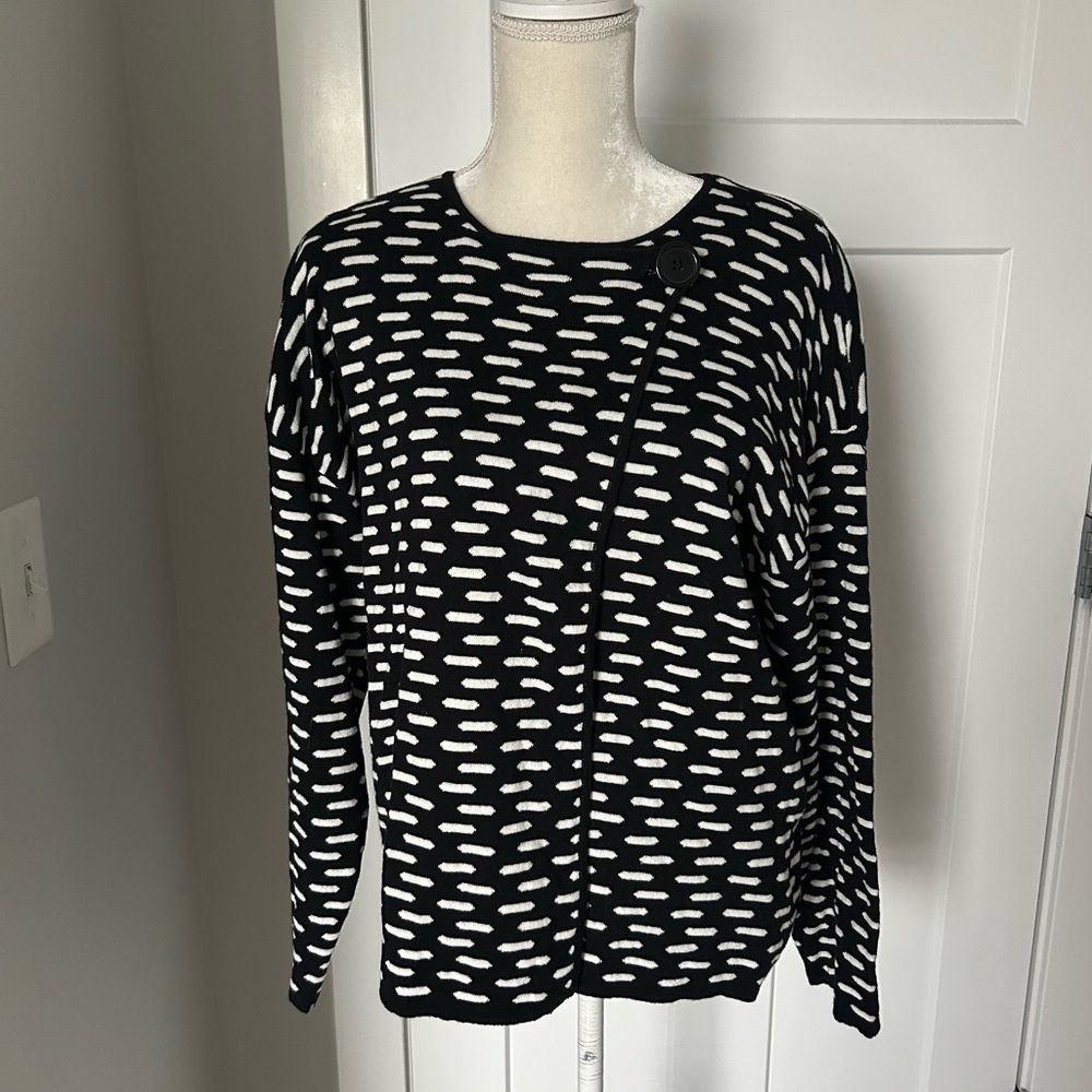 August Moon Geometric Print Sweater